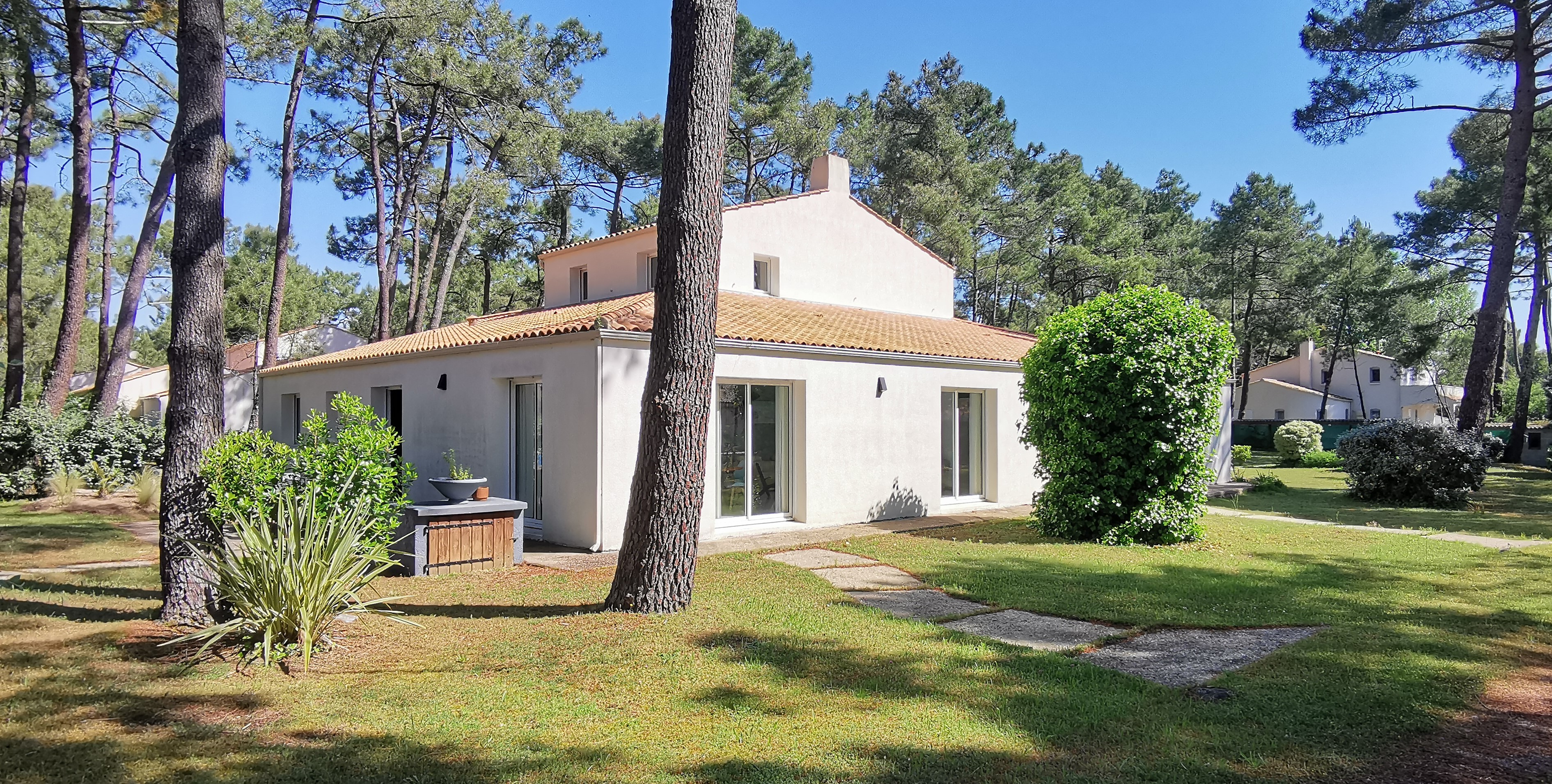 VILLA QUARTIER RESIDENTIEL DES AMOURETTES